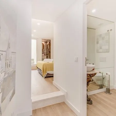 Charming In Alfama Апартаменты Лиссабон