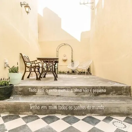 Апартаменты Charming In Alfama
