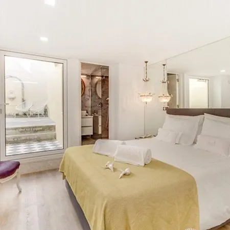 Charming In Alfama Lisbon